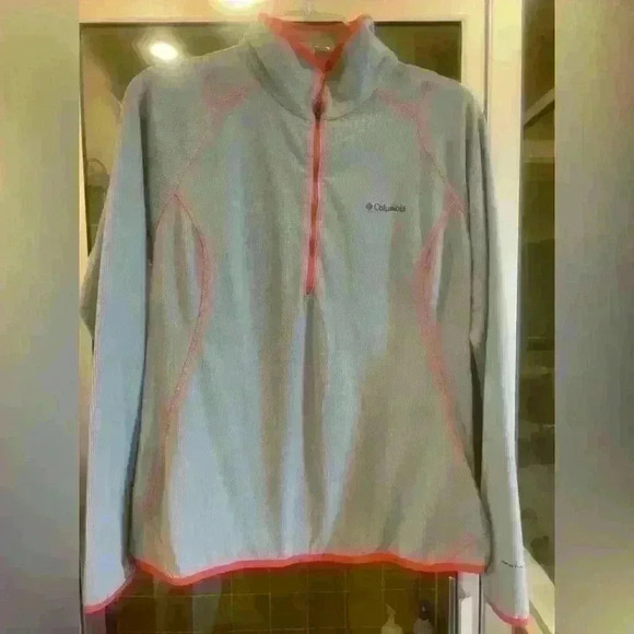 Columbia quarter zip top. Orange and gray size Large. Worn on time. - Picture 3 of 3